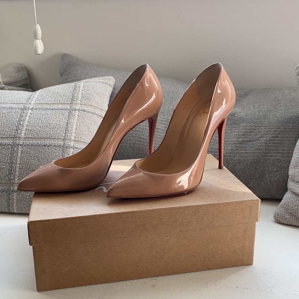 Louboutin Pigalle Follies 100 mm patent nude